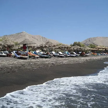 Privee Santorini 2* بيريسا