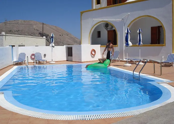 Privee Santorini Ξενοδοχείο Περίσσα