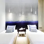 Privee Santorini Hotel 2*