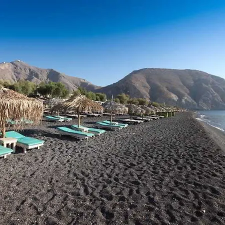 Hotel Privee Santorini 2*