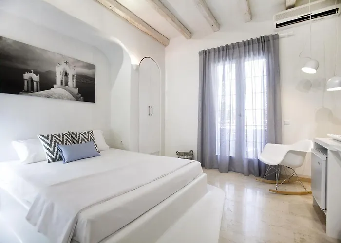 Otel Privee Santorini Perissa (Santorini)