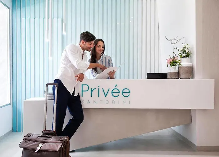 Privee Santorini Otel 2*