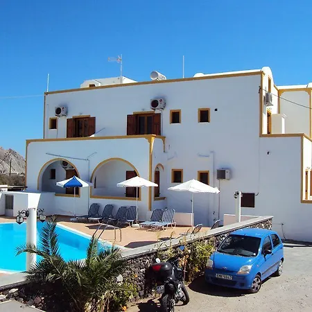 Privee Santorini