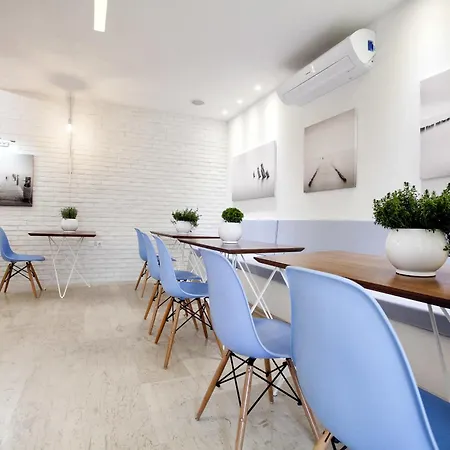 Privee Santorini 2* Perissa (Santorini)