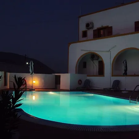 Privee Santorini Hotel