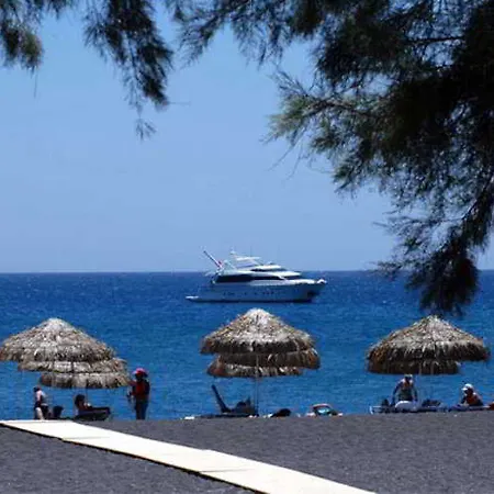 Privee Santorini Hotel