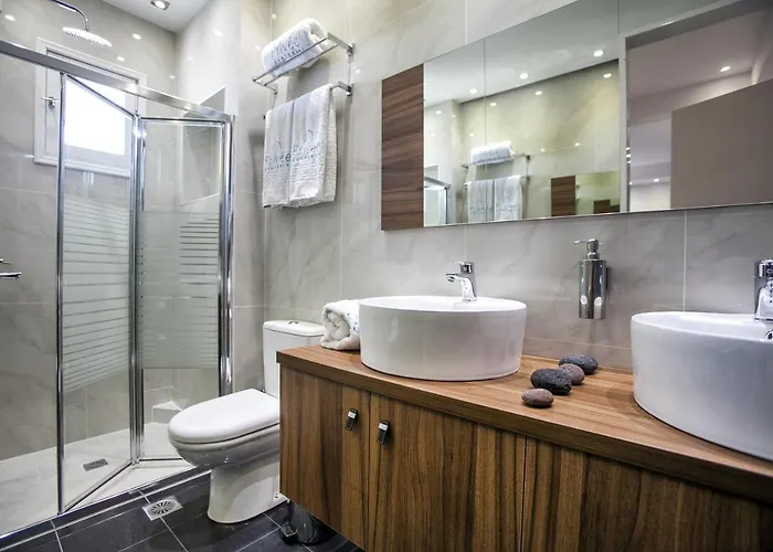 Privee Santorini Perissa (Santorini)