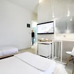 Privee Santorini