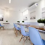 Privee Santorini 2* פריסה