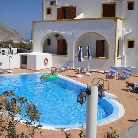 Privee Santorini Ξενοδοχείο 2*
